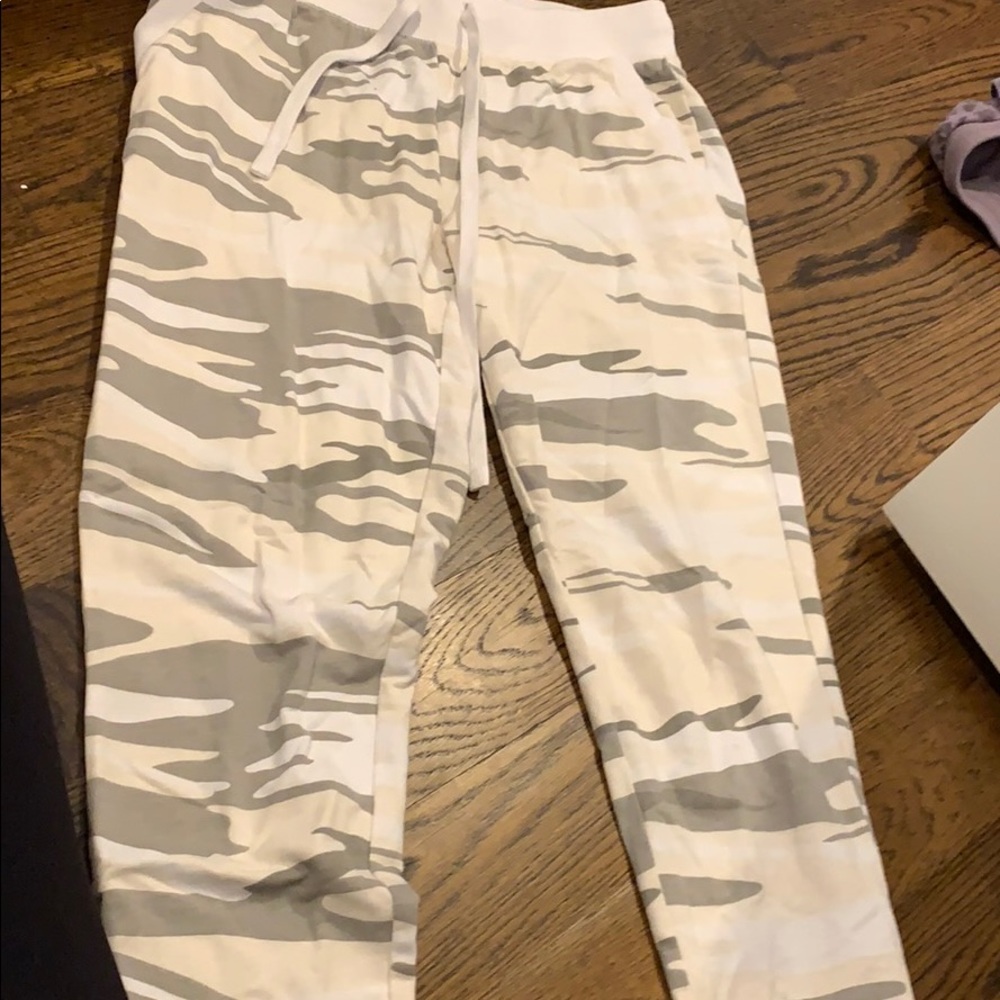 ZSUPPLY camo JOGGERS